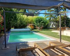 France Provence-Alpes-Côte-D’Azur Châteauneuf-De-Gadagne vacation rental compare prices direct by owner 4187758