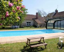 France Centre-Val De Loire Avon-Les-Roches vacation rental compare prices direct by owner 4070148