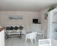 France Nouvelle-Aquitaine Lège-Cap-Ferret vacation rental compare prices direct by owner 3876650