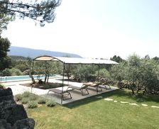 France Provence-Alpes-Côte-D’Azur Gordes vacation rental compare prices direct by owner 4661493