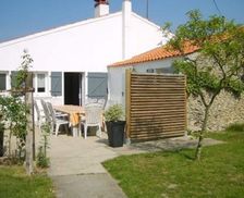 France Pays de la Loire Commequiers vacation rental compare prices direct by owner 4962395