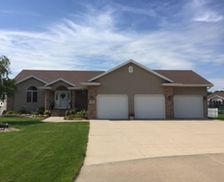 United States Nebraska Grand Island vacation rental compare prices direct by owner 567048