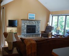 United States Maine Carrabassett Valley vacation rental compare prices direct by owner 545863