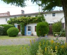 France Nouvelle-Aquitaine Moncoutant vacation rental compare prices direct by owner 3947586