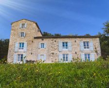 France Occitanie Sauveterre vacation rental compare prices direct by owner 6023142