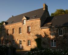 France Pays De La Loire Sainte-Suzanne-Et-Chammes vacation rental compare prices direct by owner 3957302