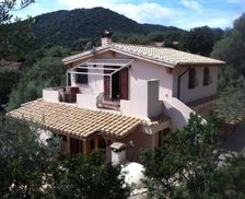 Italy Sardegna Villasimius vacation rental compare prices direct by owner 4616184