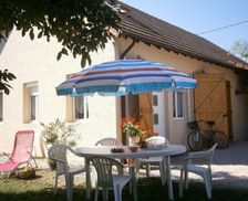 France Bourgogne-Franche-Comté Sennecey-Le-Grand vacation rental compare prices direct by owner 5013516