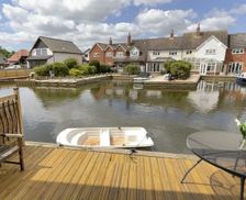 United Kingdom ENG Wroxham vacation rental compare prices direct by owner 3912569