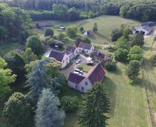 France Bourgogne-Franche-Comté Saint-Julien-Du-Sault vacation rental compare prices direct by owner 3879585