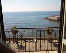 Italy Lazio Civitavecchia vacation rental compare prices direct by owner 4105671