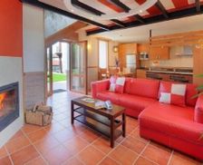 Spain Navarra Ultzama vacation rental compare prices direct by owner 4441457