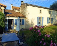 France Nouvelle-Aquitaine Aigonnay vacation rental compare prices direct by owner 4270691