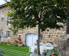 France Auvergne-Rhone-Alpes Saint-Romain vacation rental compare prices direct by owner 4180935