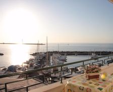 Italy Puglia Gallipoli vacation rental compare prices direct by owner 6593618