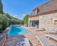 France Nouvelle-Aquitaine Saint-Amand-De-Coly vacation rental compare prices direct by owner 4124462