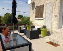 France PACA Marignane vacation rental compare prices direct by owner 4909896