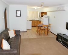 Australia WA Geraldton vacation rental compare prices direct by owner 14259547