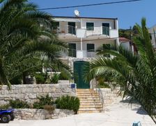 Croatia Split-Dalmatia County Drvenik Veli vacation rental compare prices direct by owner 4355048