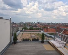 Germany Berlin Bezirk Friedrichshain-Kreuzberg vacation rental compare prices direct by owner 4435751