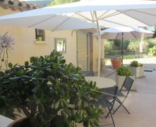 France Provence-Alpes-Côte d'Azur Vaugines vacation rental compare prices direct by owner 6732360