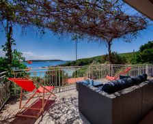 Croatia  Vis vacation rental compare prices direct by owner 4762880