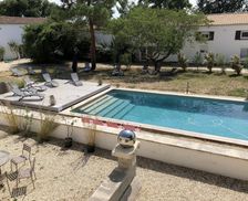 France Nouvelle-Aquitaine Sainte-Gemme vacation rental compare prices direct by owner 33338760