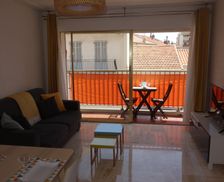 France Provence-Alpes-Côte d'Azur Antibes vacation rental compare prices direct by owner 4005729