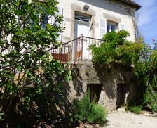 France Bourgogne-Franche-Comté Couches vacation rental compare prices direct by owner 5901948