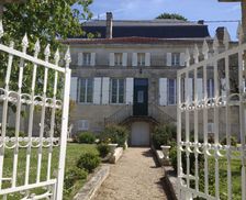 France Nouvelle-Aquitaine Saint Martial de Mirambeau vacation rental compare prices direct by owner 3903205