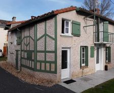 France Nouvelle-Aquitaine Queaux vacation rental compare prices direct by owner 10985285