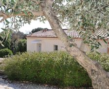 France Occitanie Arpaillargues-et-Aureillac vacation rental compare prices direct by owner 4221182