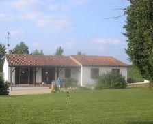 France Nouvelle-Aquitaine Saint-Jean-De-Duras vacation rental compare prices direct by owner 6672727