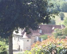 France Nouvelle-Aquitaine Queyssac-les-Vignes vacation rental compare prices direct by owner 4297350