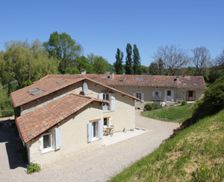 France Nouvelle-Aquitaine Juignac vacation rental compare prices direct by owner 3973636