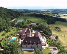 France Nouvelle-Aquitaine Pinel-Hauterive vacation rental compare prices direct by owner 4986207