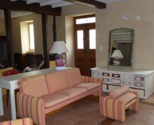 France Nouvelle-Aquitaine Nassiet vacation rental compare prices direct by owner 4018668