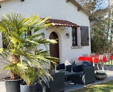 France Nouvelle-Aquitaine Saint-Pardoux-l'Ortigier vacation rental compare prices direct by owner 3870328