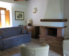 Italy Umbria Parrano vacation rental compare prices direct by owner 6784149