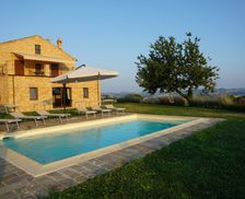 Italy Marche Magliano di Tenna vacation rental compare prices direct by owner 5024631