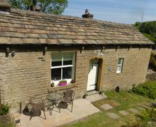 United Kingdom England Delph vacation rental compare prices direct by owner 4677070