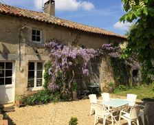 France Nouvelle-Aquitaine Montalembert vacation rental compare prices direct by owner 4526751