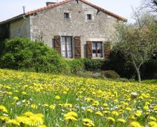 France Nouvelle-Aquitaine Salles-De-Villefagnan vacation rental compare prices direct by owner 4148110