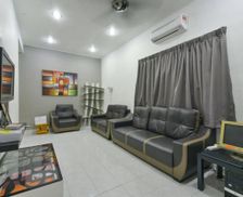 Malaysia Melaka Melaka vacation rental compare prices direct by owner 9399967