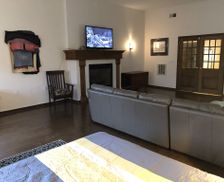 United States New York Baldwinsville vacation rental compare prices direct by owner 594627