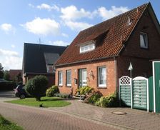 Germany Niedersachsen Drochtersen-Dornbusch vacation rental compare prices direct by owner 4403216