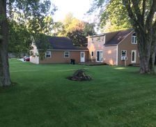 United States Michigan Mears vacation rental compare prices direct by owner 2432088