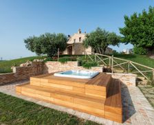 Italy Marche Unknown vacation rental compare prices direct by owner 4006407