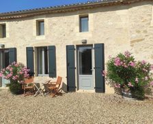 France Nouvelle-Aquitaine Monbadon vacation rental compare prices direct by owner 5132489