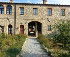 Italy  Asciano vacation rental compare prices direct by owner 5537833